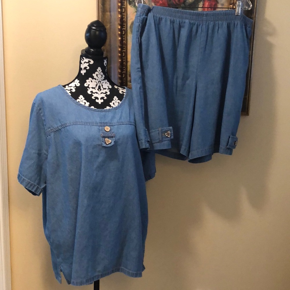 Silhouette 2-Pc Lightweight cotton denim short sleeve top + pocket short set